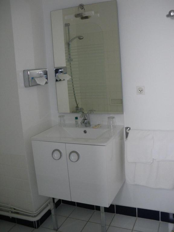 Hotel Continental Vierzon Pokój zdjęcie