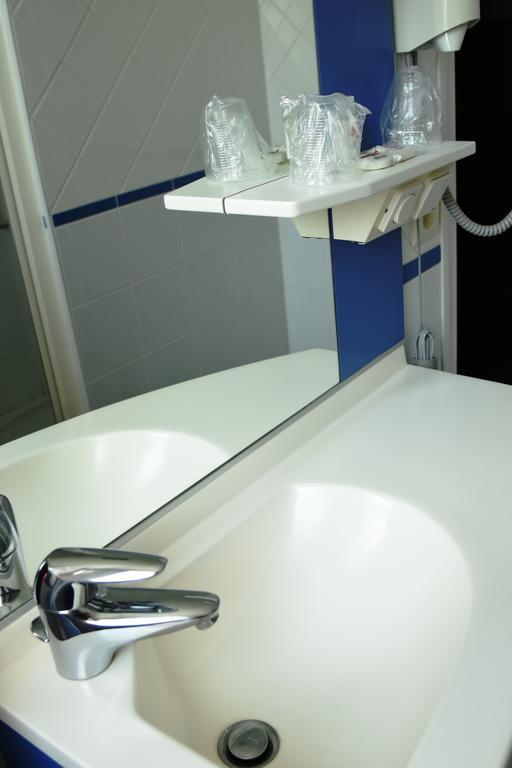Hotel Continental Vierzon Pokój zdjęcie