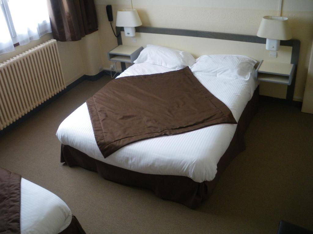 Hotel Continental Vierzon Zewnętrze zdjęcie